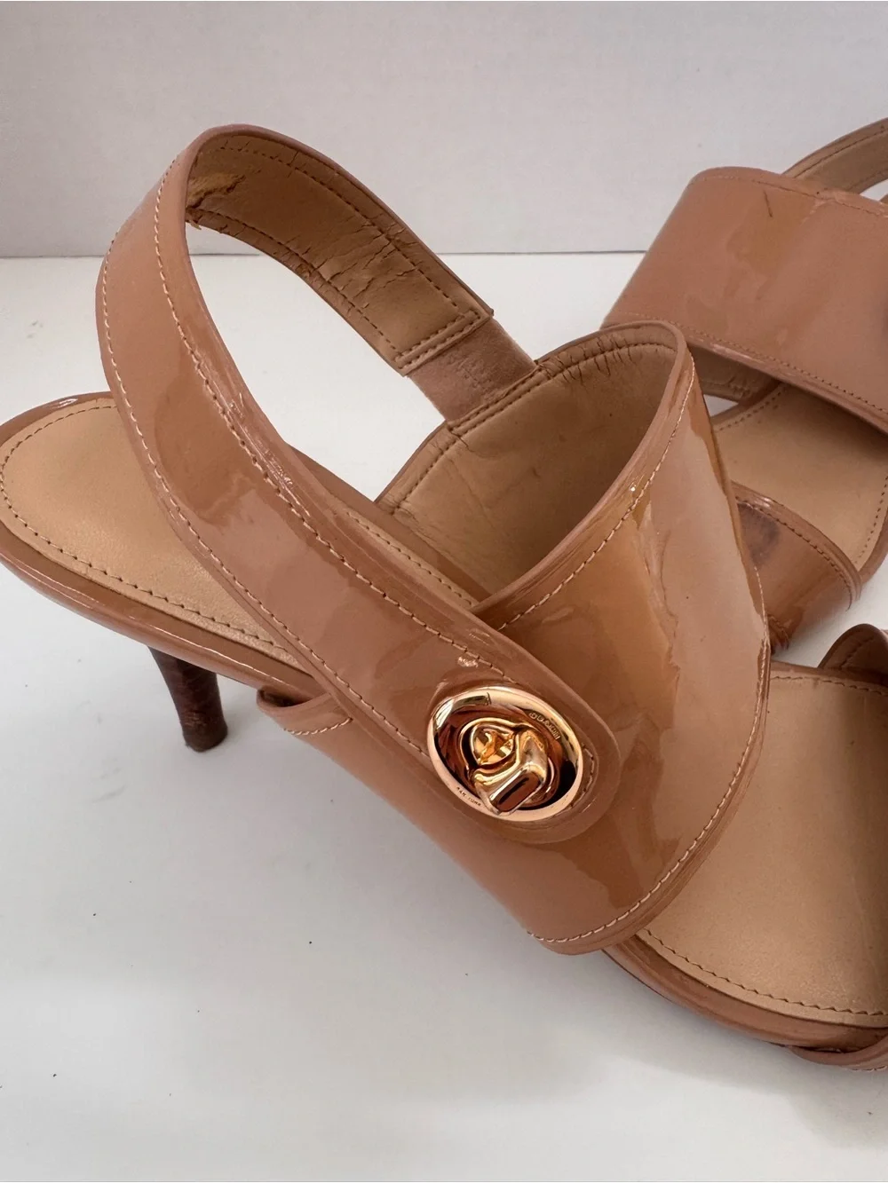 Coach Marla Tan Nude Patent Leather Turnlock Slingback Sandals Size 7B